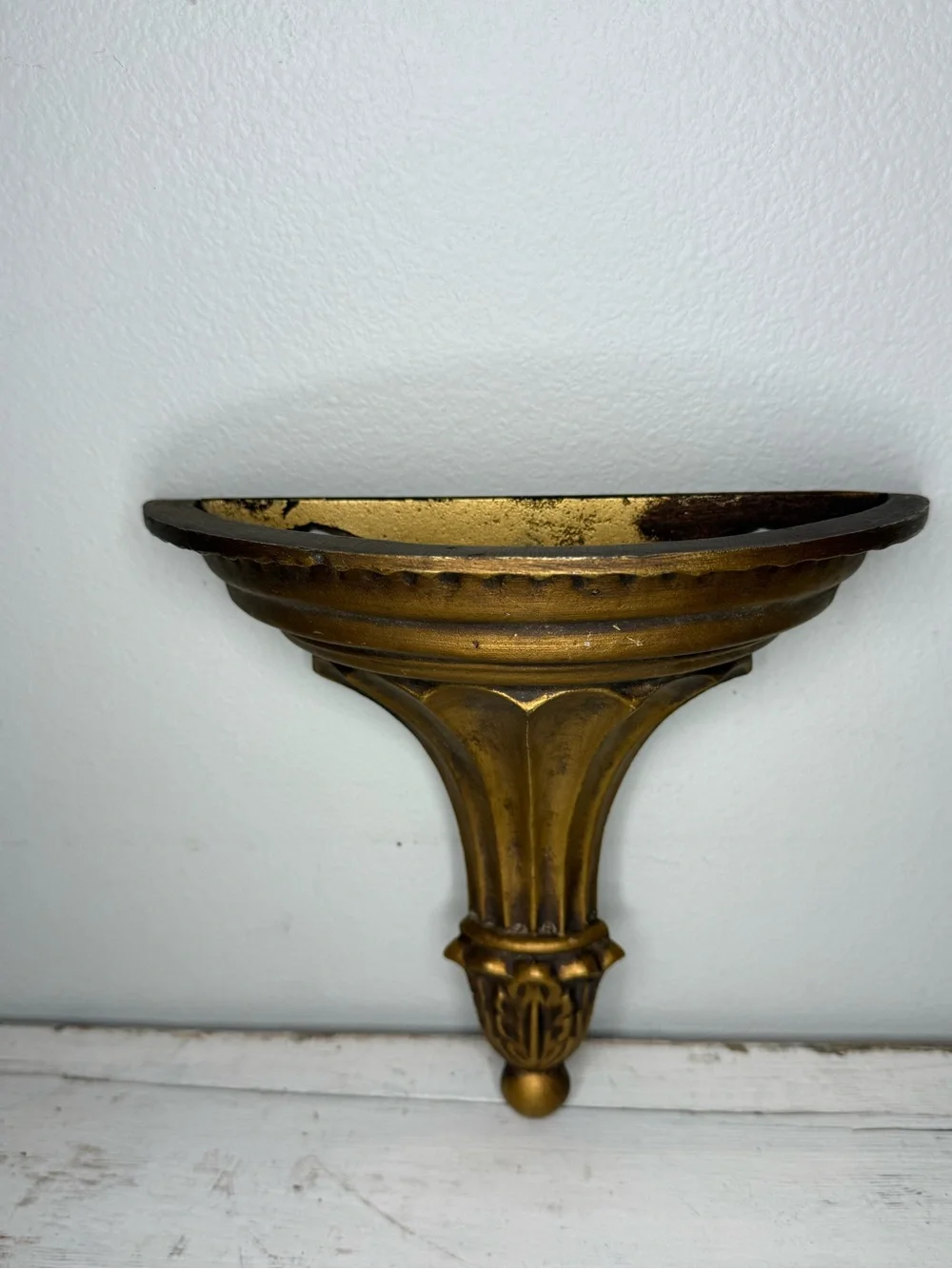 Ornate Gold Wall Pocket Planter, Hollywood Regency Vtg Hoda Ribbed Metal MCM 60s